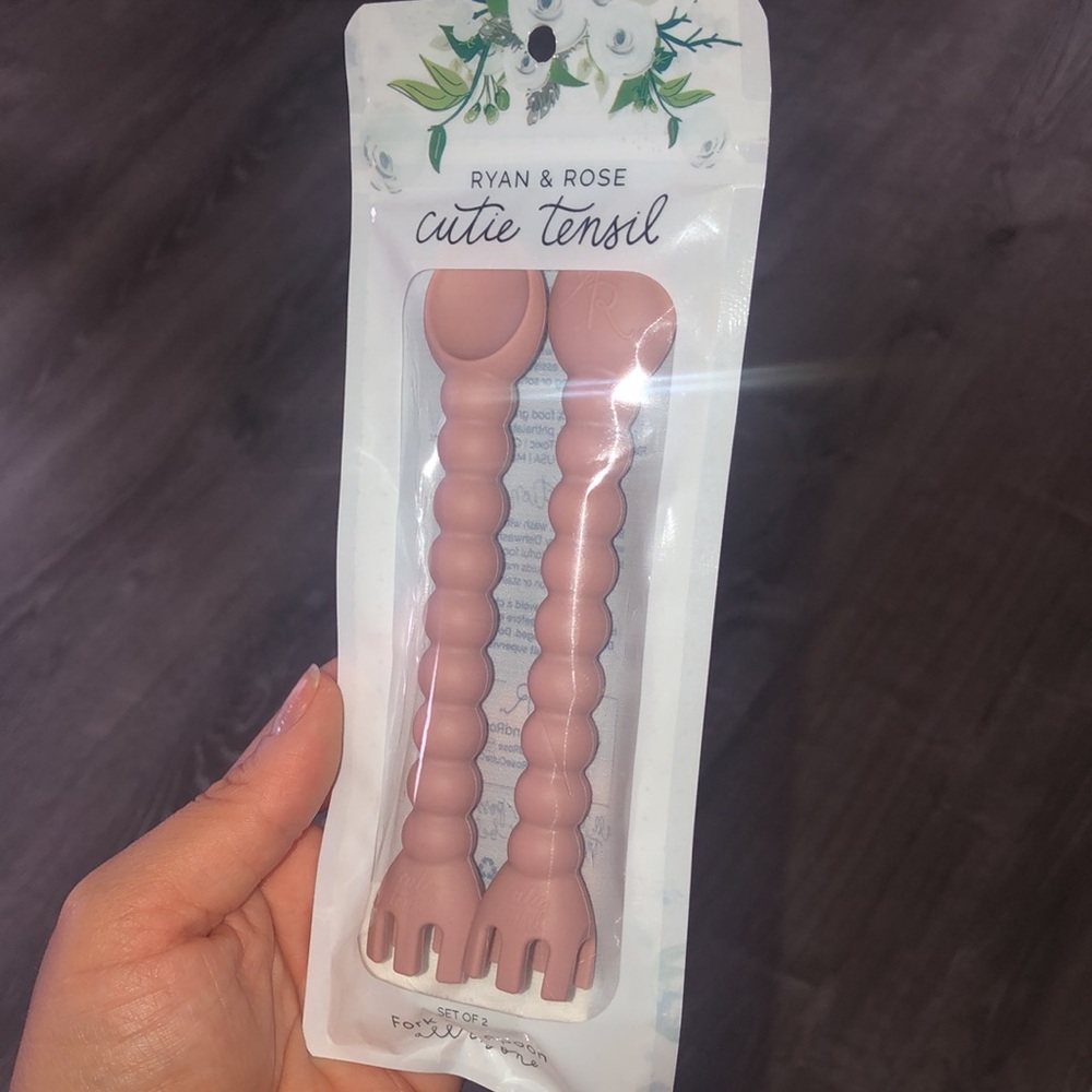 Ryan & Rose Cutie Tensils Pale Rose set of 2